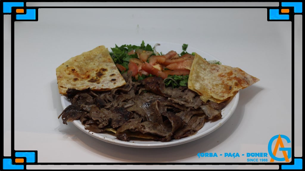 Yaprak Döner